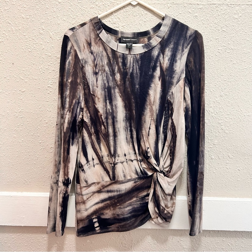 Fifteen Twenty Brown Tie Dyed Twist Front Side Long Sleeve Top Large